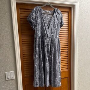 Madewell Embrodiered Gingham Faux Wrap Tie Waist Midi Dress